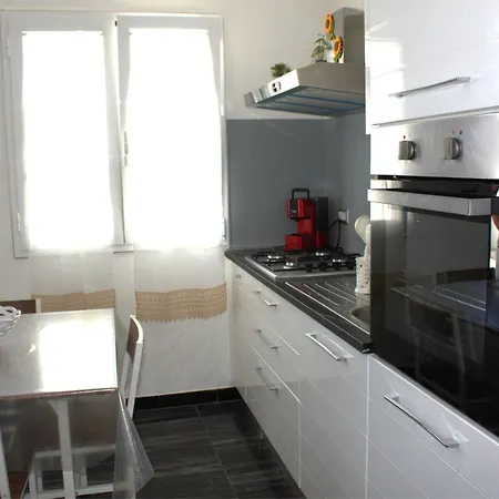 D&c House * Галатоне