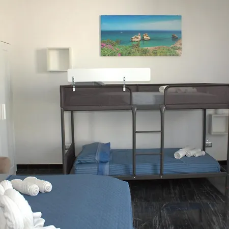 D&c House Apartment *